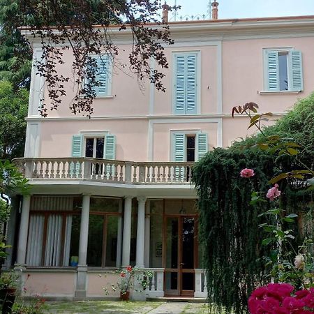 B&B Villa Margherita Lesa Zewnętrze zdjęcie