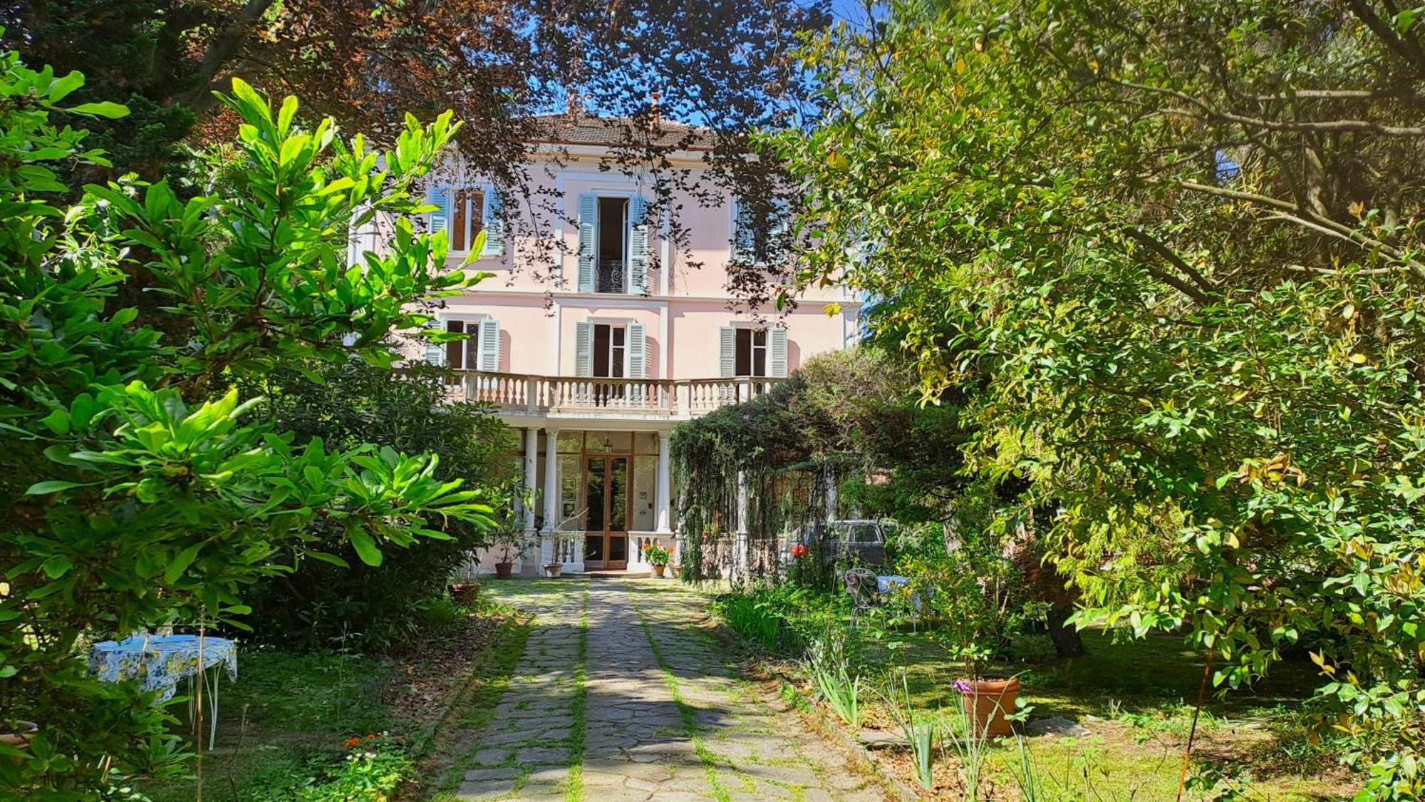 B&B Villa Margherita Lesa Zewnętrze zdjęcie
